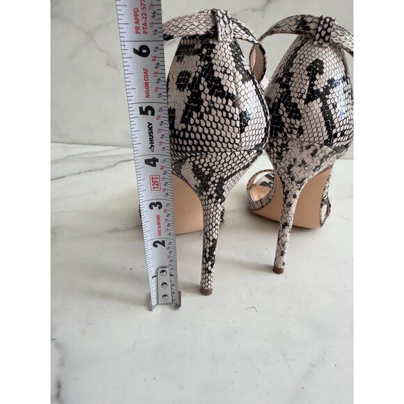 LULUS White Black Snake Print Ankle Strap Sandals Heels Size 5.5 - Picture 4 of 7